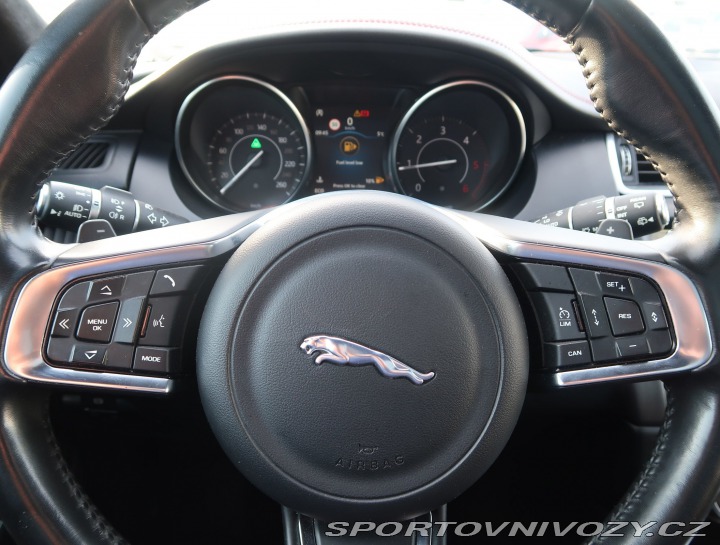 Jaguar E-Pace R-Dynamic D180 AWD 2018