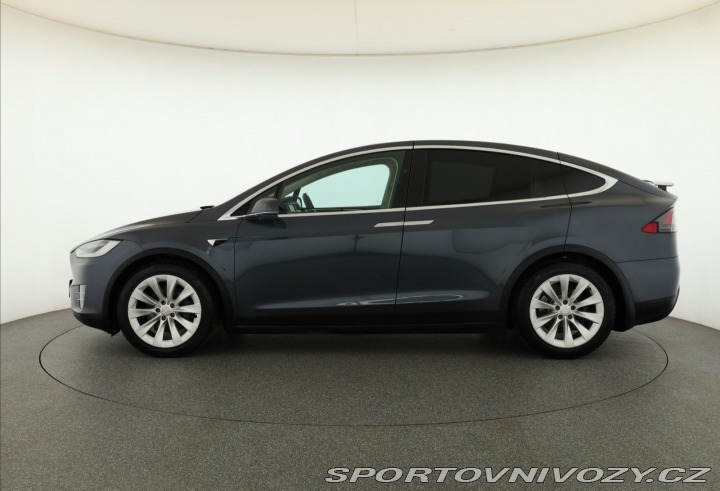 Tesla Model X 90D 2016