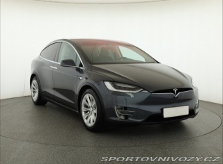 Tesla Model X 90D 2016