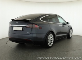 Tesla Model X 90D 2016