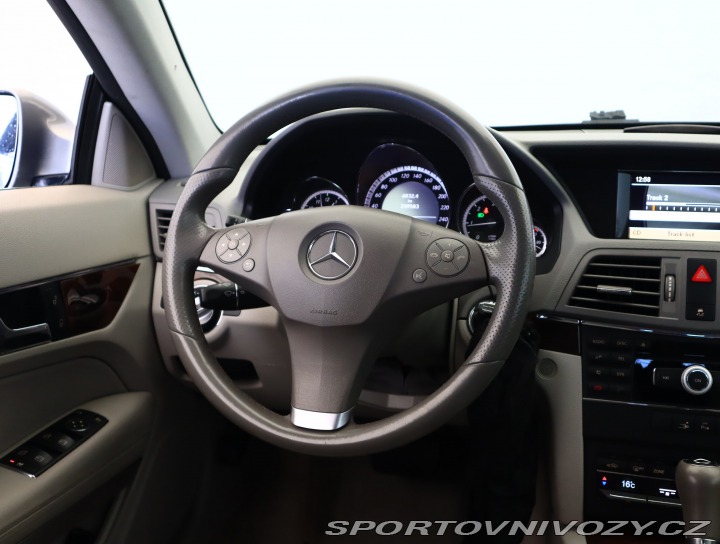 Mercedes-Benz E E 250 CDI 2009