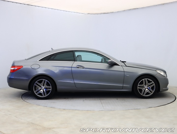 Mercedes-Benz E E 250 CDI 2009