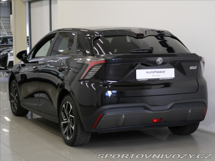 MG Ostatní modely MG4 0,1 64kWh 150kW Elegance 2024