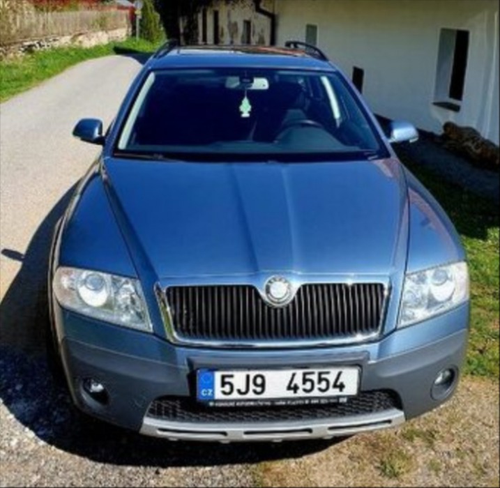 Škoda Ostatní modely Octavia Scout kombi 4x4 2 TDI 103