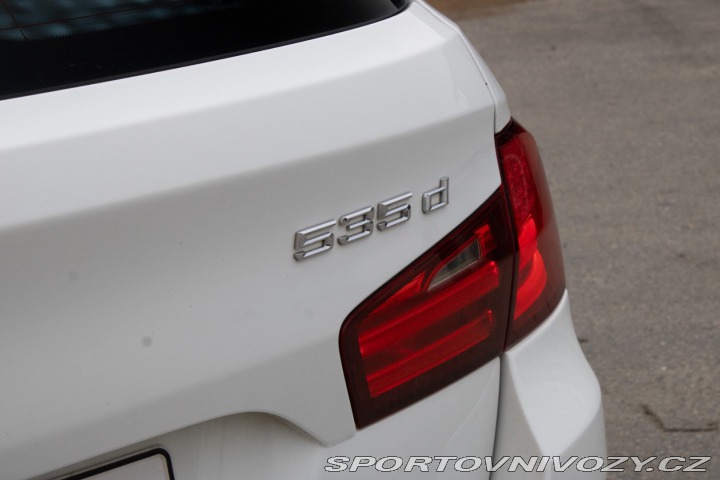BMW 5 Touring 535d 313k A/T 2012