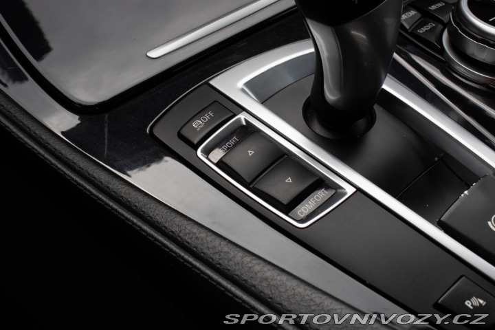 BMW 5 Touring 535d 313k A/T 2012