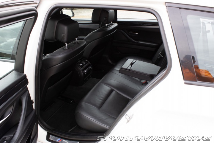 BMW 5 Touring 535d 313k A/T 2012
