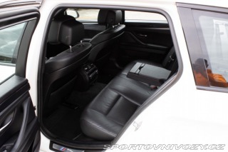 BMW 5 Touring  535d 313k A/T 2012