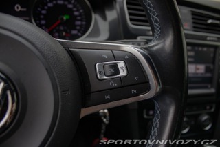 Volkswagen Golf GTE plug in-hybrid /aj n 2015
