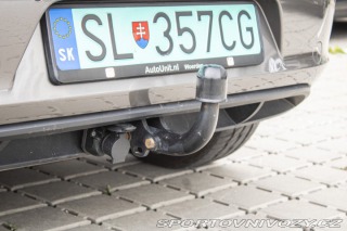 Volkswagen Golf GTE plug in-hybrid /aj n 2015