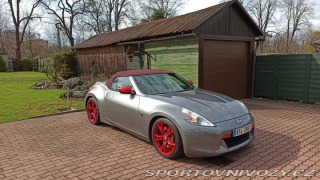 Nissan 370 Z  2010