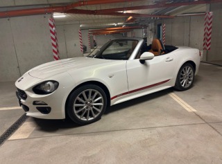 Fiat 124 Spider 