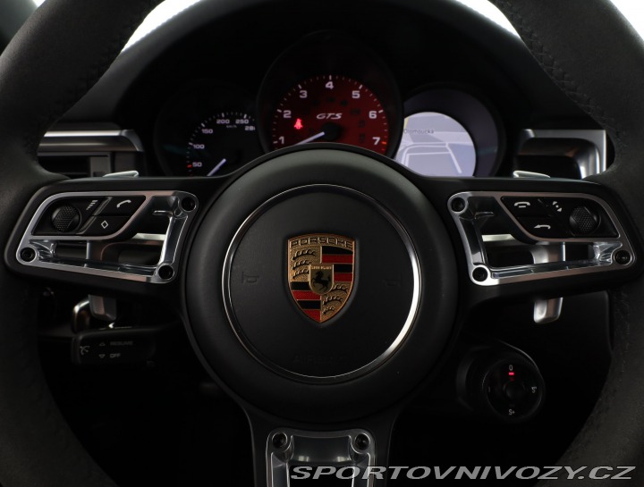 Porsche Macan GTS 2020