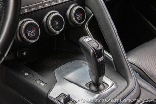Jaguar E-Pace 2.0 I4 180k R-Dynamic SE 2019