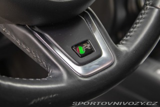 Jaguar E-Pace 2.0 I4 180k R-Dynamic SE 2019