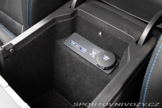 Jaguar E-Pace 2.0 I4 180k R-Dynamic SE 2019
