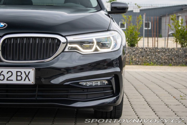 BMW 5 Touring 530i xDRIVE Spor 2017