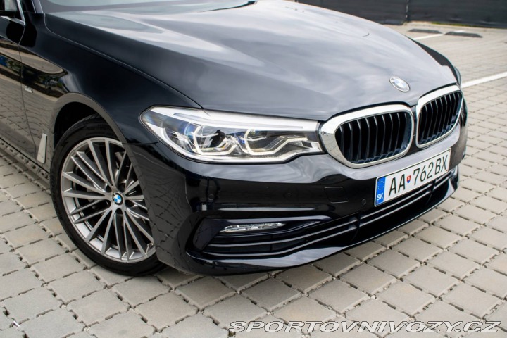 BMW 5 Touring 530i xDRIVE Spor 2017