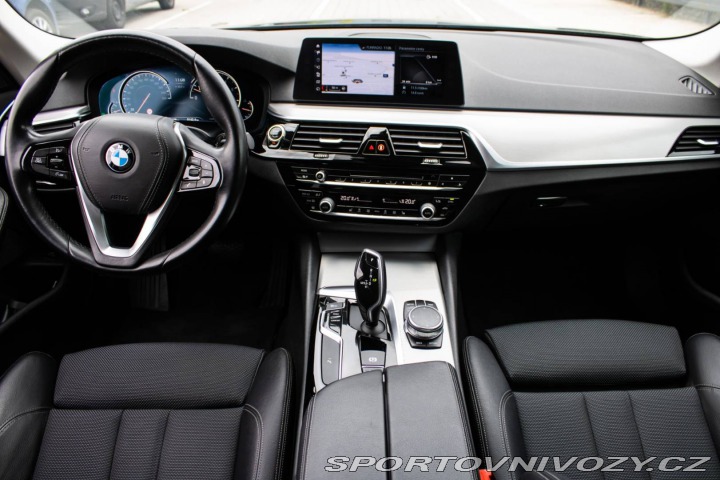 BMW 5 Touring 530i xDRIVE Spor 2017