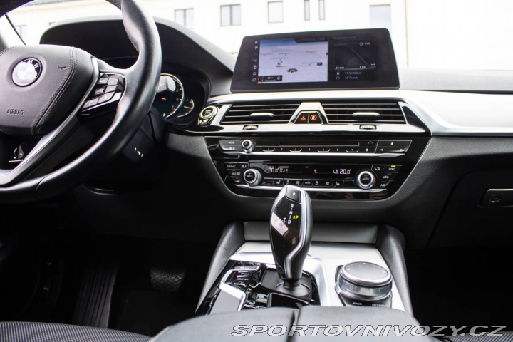 BMW 5 Touring 530i xDRIVE Spor 2017