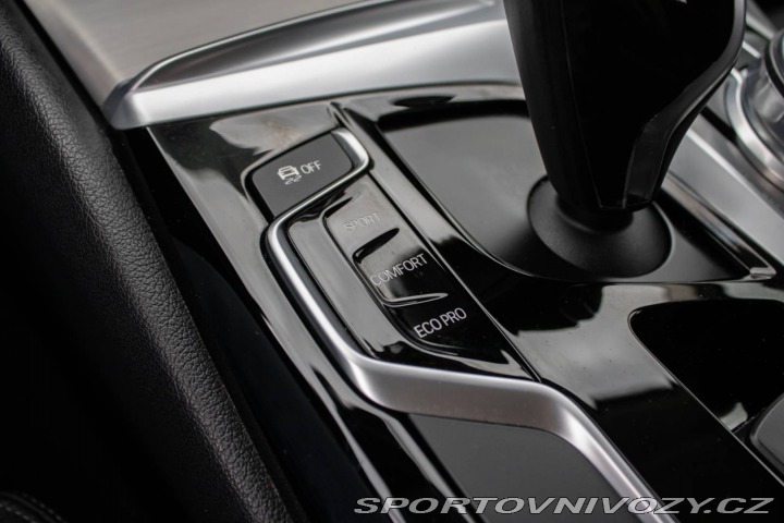 BMW 5 Touring 530i xDRIVE Spor 2017