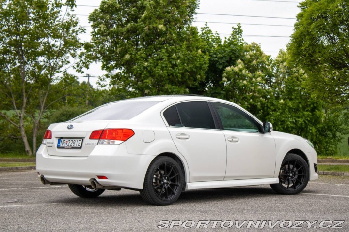 Subaru Legacy 2.5 GT 195kw 4x4 2010