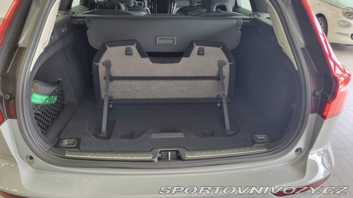 Volvo V60 B5 2.0L 250+14 HP CROSS C 2024