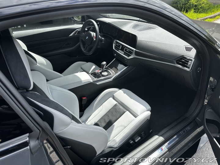 BMW M4 COMPETITION X Drive 2022