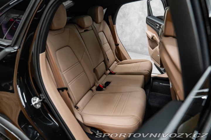 Porsche Cayenne Coupé, Platinum edition, 2023