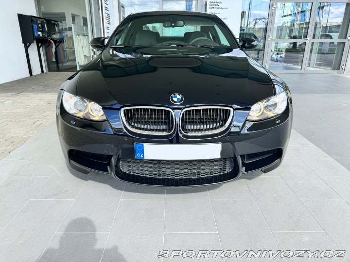 BMW M3  2012