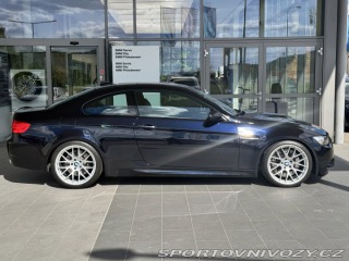 BMW M3  2012