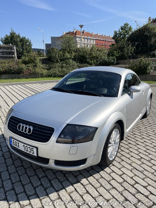 Audi TT 8n 2001