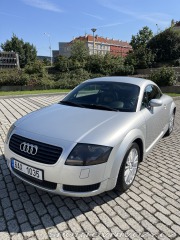 Audi TT 8n 2001