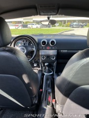 Audi TT 8n 2001