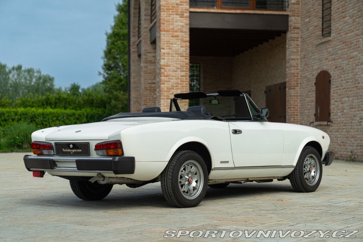 Fiat Ostatní modely 124 SPORT SPIDER 1981