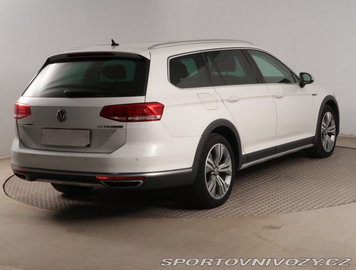 Volkswagen Ostatní modely Passat Alltrack 2.0 BiTDI 2017