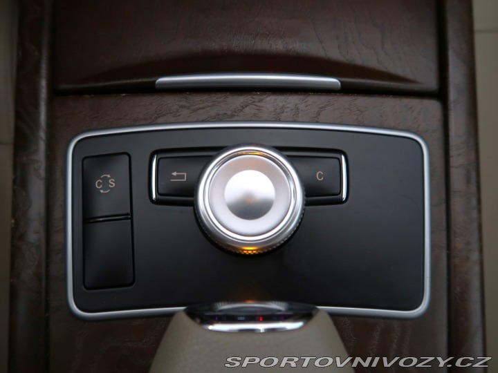 Mercedes-Benz E E 350 CGI 2010