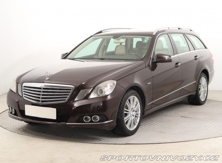 Mercedes-Benz E E 350 CGI 2010