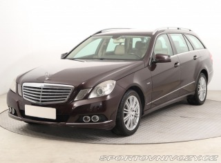 Mercedes-Benz E E 350 CGI 2010