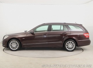 Mercedes-Benz E E 350 CGI 2010