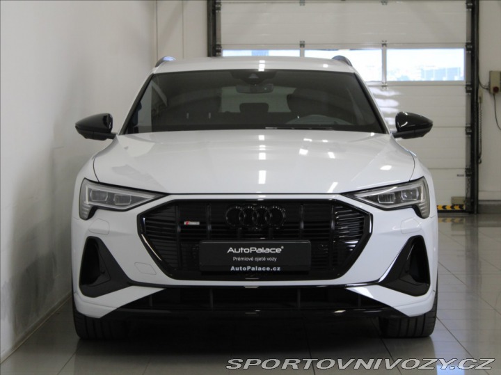 Audi Ostatní modely e-tron 0,1 55 300kW 95kWh S-Line 2022