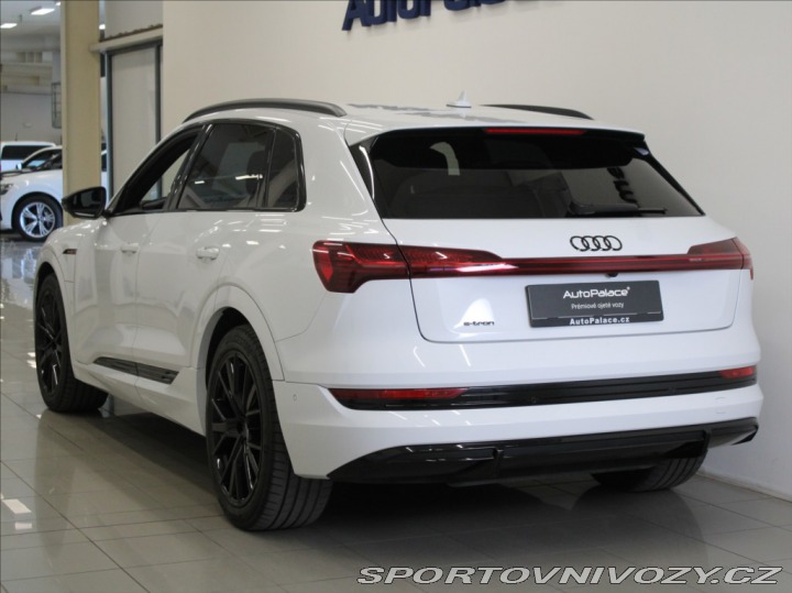 Audi Ostatní modely e-tron 0,1 55 300kW 95kWh S-Line 2022