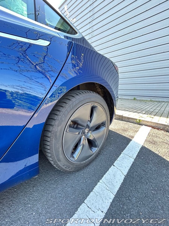 Tesla Model 3 Tesla Model 3 2020