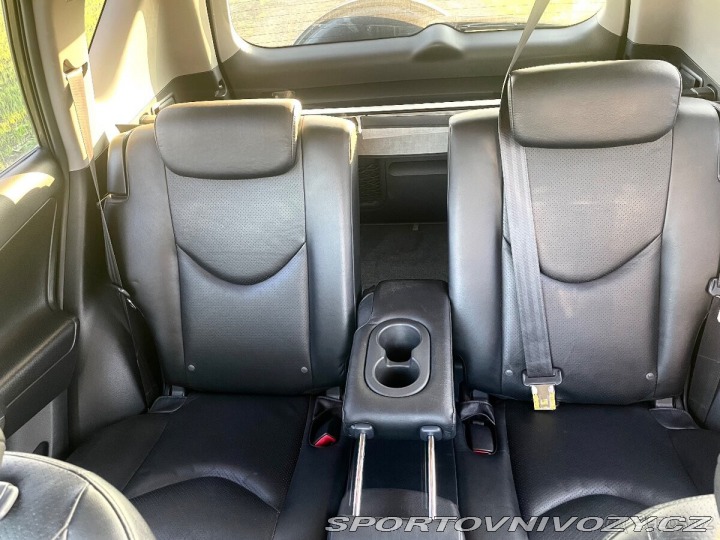 Toyota Ostatní modely RAV4 2,2 2AD 110kW 4x4 2009