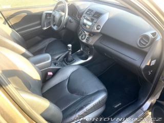 Toyota Ostatní modely RAV4 2,2   2AD 110kW 4x4 2009