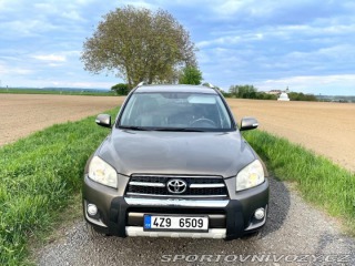 Toyota Ostatní modely RAV4 2,2   2AD 110kW 4x4 2009