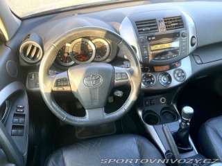 Toyota Ostatní modely RAV4 2,2   2AD 110kW 4x4 2009