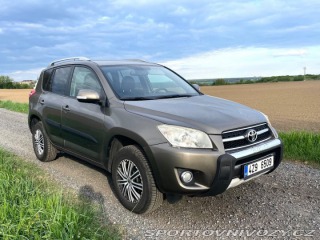 Toyota Ostatní modely RAV4 2,2   2AD 110kW 4x4 2009