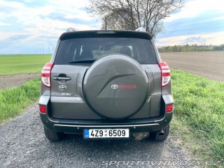 Toyota Ostatní modely RAV4 2,2   2AD 110kW 4x4 2009