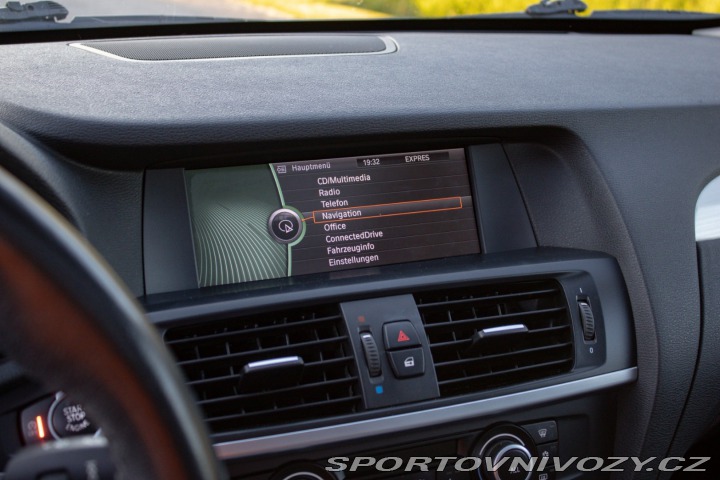 BMW X3 2.0 Xdrive A/T /aj na sp 2011
